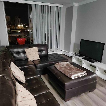 Furnished 1 Bedroom In East Village By Signature Suites Ltd Calgary Ngoại thất bức ảnh